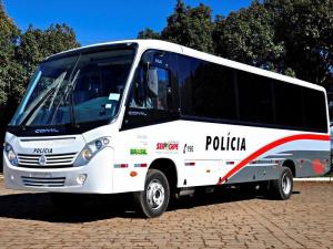 Comil Pia Policia '2013